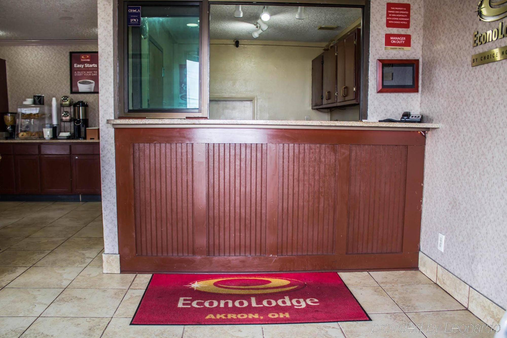 Econo Lodge Akron Montrose Exterior foto